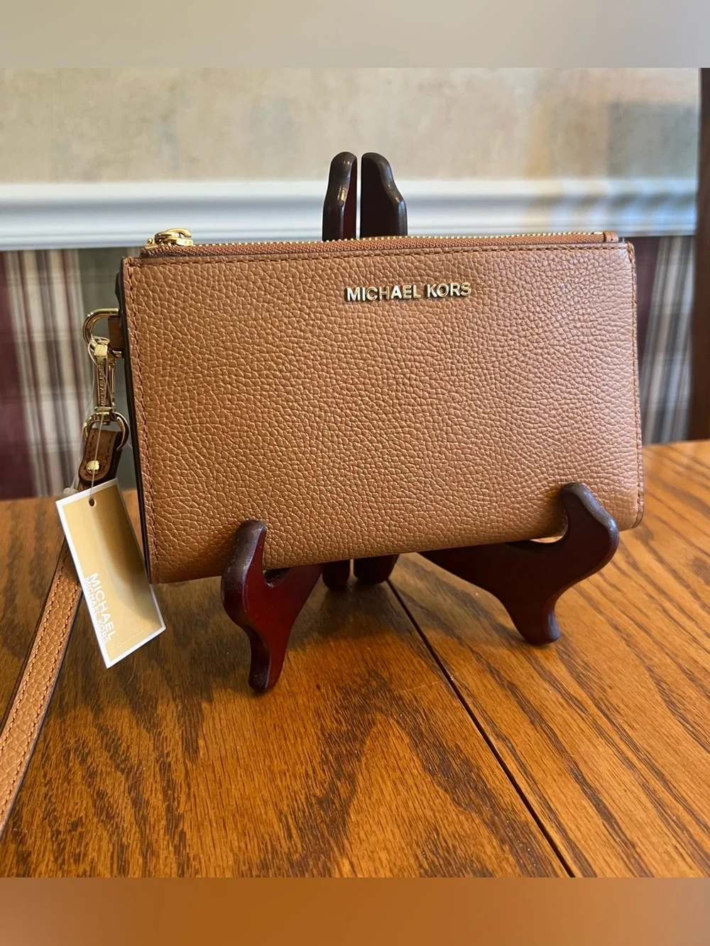 NWT Michael Kors Leather Double Zip Leather Wallet /Wristlet Color Acorn - Picture 3 of 9